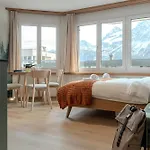 Collina Forest Design-studio By Vacations Apartmán