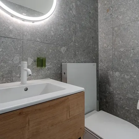 Collina Forest Design-studio By Vacations Lägenhet